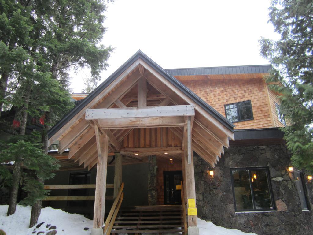 The Lodge At Skeena Landing Terrace Exterior photo